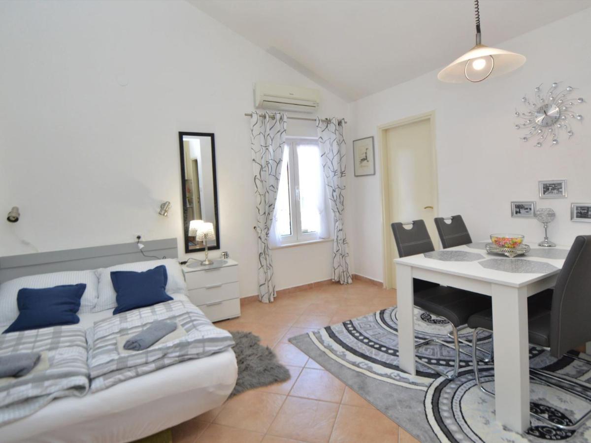 Apartment Friedrich-7 By Interhome Tribunj  Bagian luar foto